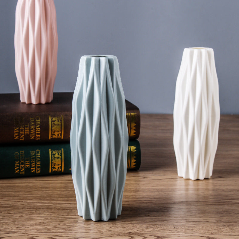 Nordic Minimal Vase  2